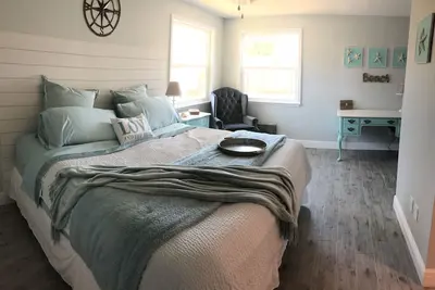 Image de Bienvenue à BonaVista Beach House :) idéal pour les couples et les familles
