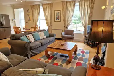 Image de Spacieux Appartement de luxe Avec Year Round Outdoor / Piscine intérieure chauffée