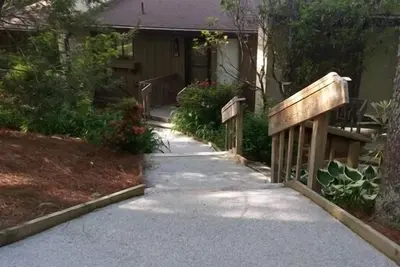 Image de Condo confortable dans le saphir! Spécial d'hiver! Réservez 2 nuits ou plus et obtenez 1 gratuite!