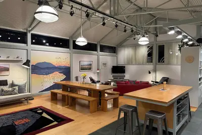 Image de Famille et amis en retraite à la Garden House à Point Reyes