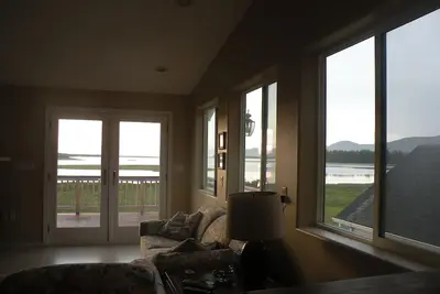 Image de 'The Sandlake View - Observation d'oiseaux, tempêtes, plage