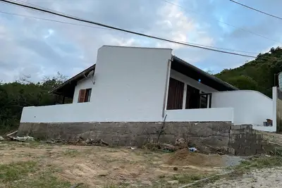 Image de Ferias est Ă la Casa Marrom Ă Bombinhas Sc