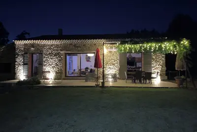 Image de Coeur Luberon! Ravissant Mas en pierres et piscine, pleine nature. Gordes, Goult