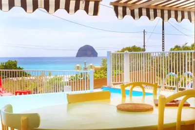 Image de Villa 3 ÉTOILES, Vue Sur Mer Et Le Rocher Du Diamant. Grande Piscine.