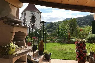 Image de Grande maison rurale basque typique avec tout le confort.