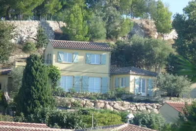 Image de Villa de caractère, situation privilégier dans un village méditérannéen