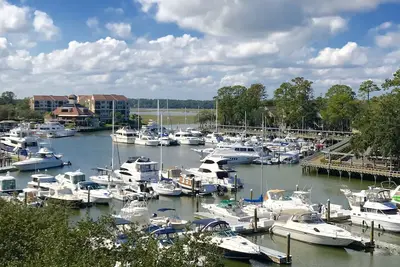 Image de Penthouse Harbourside Ii au 4e étage avec une vue exceptionnelle!