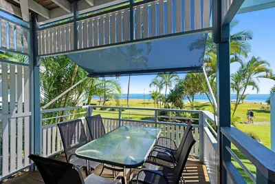 Tangalooma Beachfront Villa 7