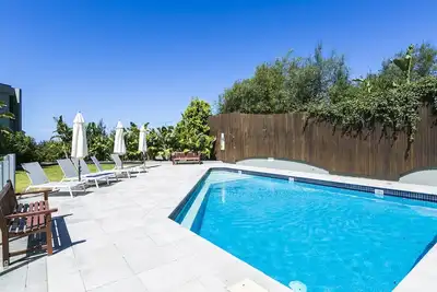 Image de Lorne Chalet Appartement 38- Central avec wifi gratuit
