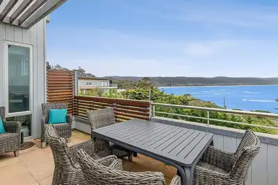 Image de Point Grey Apartment 2 - Ocean VIews avec wifi