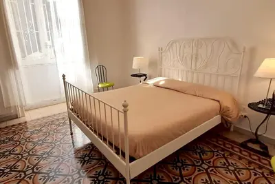 Image de L'Atelier | Vedi Napoli ai tuoi piedi