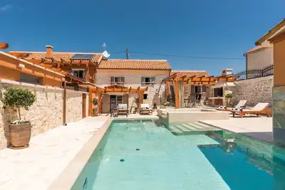 Holiday Home Adora with Pool