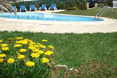 Image de Belle maison face à la mer à Azenhas do Mar, près des plages, caca privée