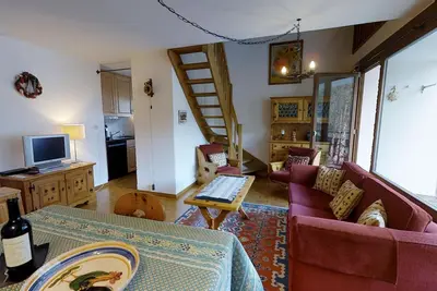 Image de Appartement de 2 pièces avec galerie au 1er étage, env.