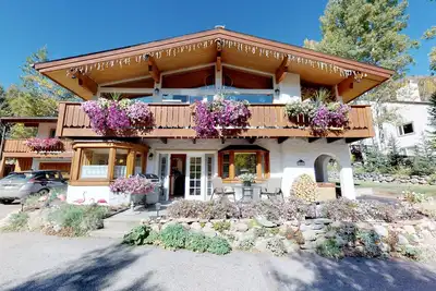 Image de Véritable chalet bavarois - niveau inférieur - avec bain à remous privé