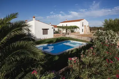 Cortijo La Panadera (location complète) 6 chambres avec salle de bain privée