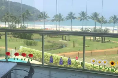 Image de Beautiful Apt - 3 Bed + 1Empr 20 mètres de la plage