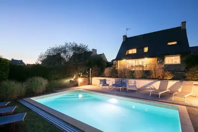 Image de Villa **** 10-12 Pers Piscine Chauffee Securisee Bord De Mer Plage A 30 M