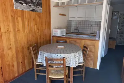 Image de 2 pièces au pied des pistes - 41m² avec balcon Sud-Ouest, 6 couchages