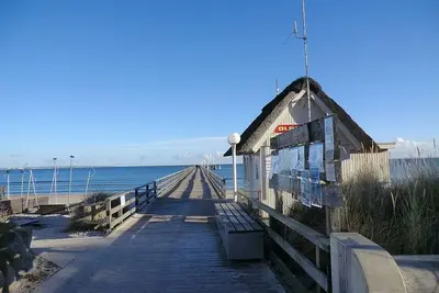 Image de Vue sur la mer wifi 4 chambres 2 salles de bain mer baltique terrasse balcon familles groupes central,