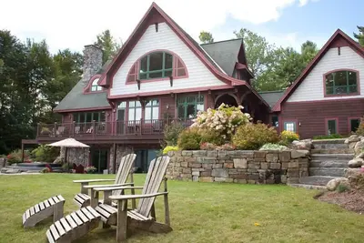Image de À couper le souffle vue lac et montagne!