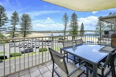 Image de Kookaburra Court Unit 3 Bulcock Beach Qld
