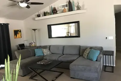 Image de Juste comme à la maison! Marchez jusqu'au stade Cardinal's, Westgate Entertainment District