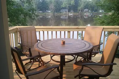 Image de J's Place sur la rivière