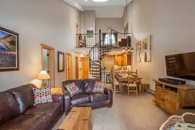 Image de Parfait pour 2 familles - 2 suites King! Marcher à tout! 10% de réduction 7+ nts!