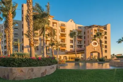 Image de Condo au rez-de-chaussée 2br / 3ba amélioré à Villa La Estancia sur la plage de Medano