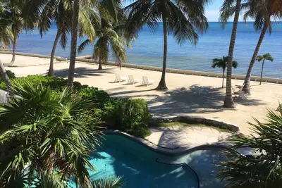 Image de Ocean Front Condo - à quelques pas de la plage!