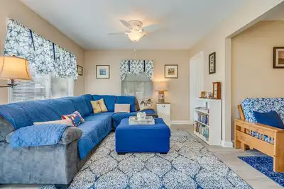 Image de Cette magnifique maison de vacances de 3 chambres à coucher qui accepte les animaux de compagnie est parfaite, tant à l’intérieur qu’à l’extérieur.