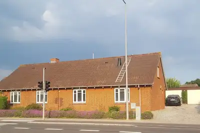 Image de Maison ancienne confortable à Struer-près du fjord, de la plage, de l'île de Venoe et de Forrest