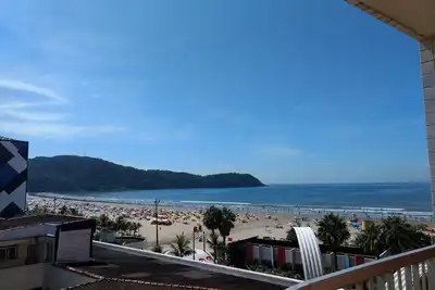 Pied dans le sable et avec le meilleur emplacement de Praia Grande à Boqueirão