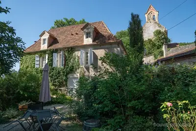 Image de Moulin à eau du 17ème siècle et ancienne grange + piscine privée