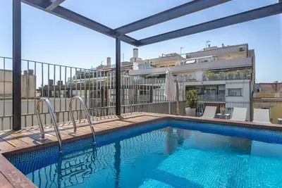 Image de 3 chambres Barrio Gotico Duplex, Terrasse et Piscine - 8 pax - WiFi gratuit