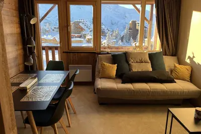 Image de Centre station, app. 36 m2, 1 chambre, coin montagne, balcon, local à ski, Wifi