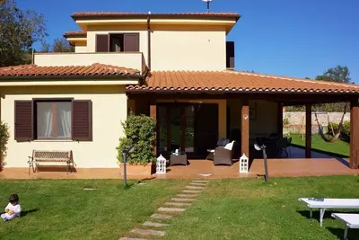 Image de Villa Cita entouré de verdure, à quelques kilomètres de la mer de Sperlonga et Gaeta