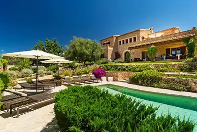 Image de Villa Alenar. Villa rustique spectaculaire pour 8 personnes à San Marçal, piscine privée. Exclusivité -102460- - WiFi gratuit