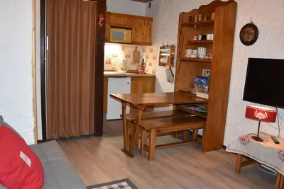 Image de Studio pratique pour 4 personnes avec terrasse Ă Pralognan-la-Vanoise