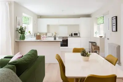 Image de The Mews - peut accueillir 4 personnes dans 2 chambres