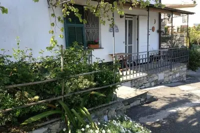 Image de S. Margherita L, relax APERÇU parking, pour les familles, ok pour la mer et la randonnée