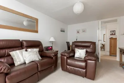Image de Sandpiper - Une Chambre Appartement, Couchages 2