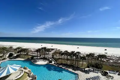 Image de Gulf Front Condo avec une vue imprenable!