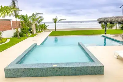 Image de Incroyable, luxueuse et élégante maison de vacances en bord de mer à Olón-Équateur