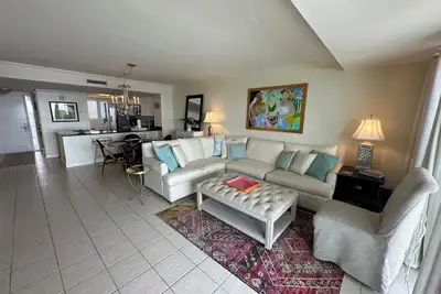 Image de Gulf Front Condo avec une vue imprenable!