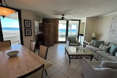 Image de Condo Gulf Front avec une vue imprenable!