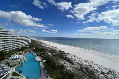 Image de Condo Gulf Front avec une vue imprenable!