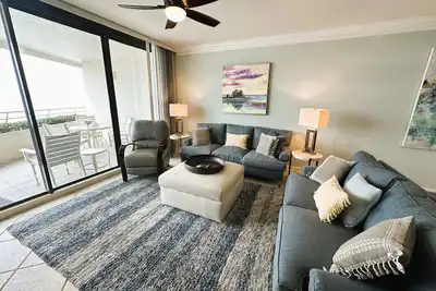 Image de Gulf Front Condo avec une vue imprenable!