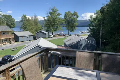 Image de Lake George Lake View House avec plage et quai